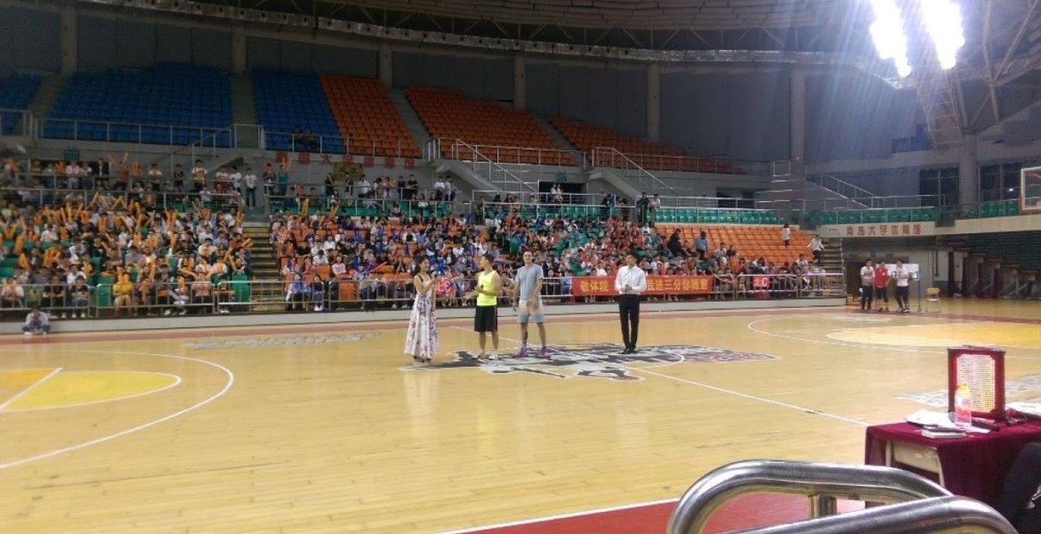 Before-the-basketball-game-began-at-Qingdao-University
