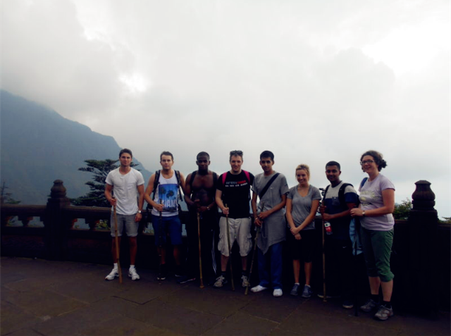 InternChina-At-the-top-of-Emei-mountain