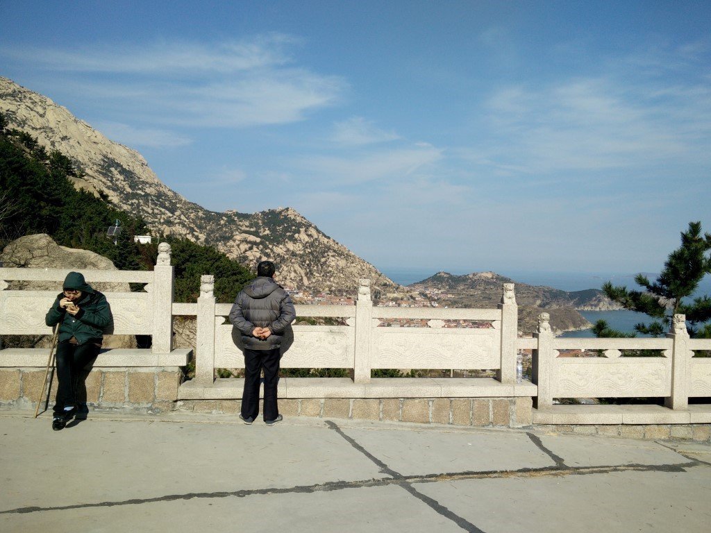 InternChina-Lost-with-amazing-views-of-Laoshan