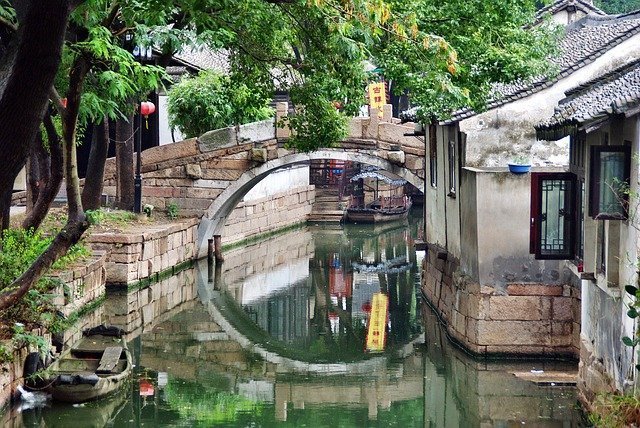 Traditional-Bridge-in-Suzhou